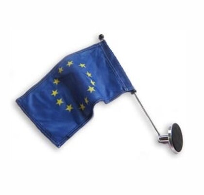 Kit porte drapeau pour automobile