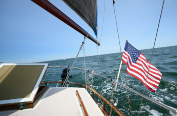 Pavillons et voiliers